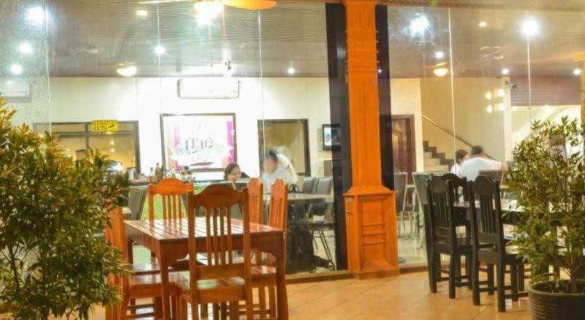 קאליבו The Premiere Business Hotel מראה חיצוני תמונה
